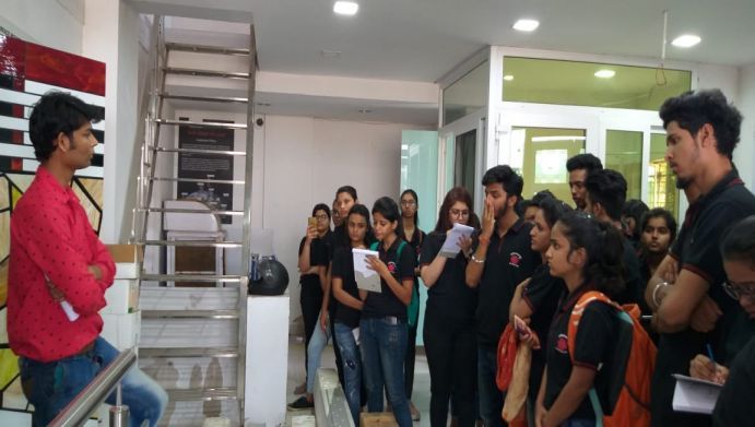 Toughened Glass Showroom Visit